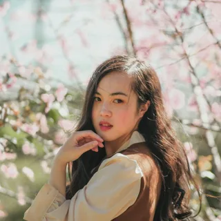 Source photo for Annie